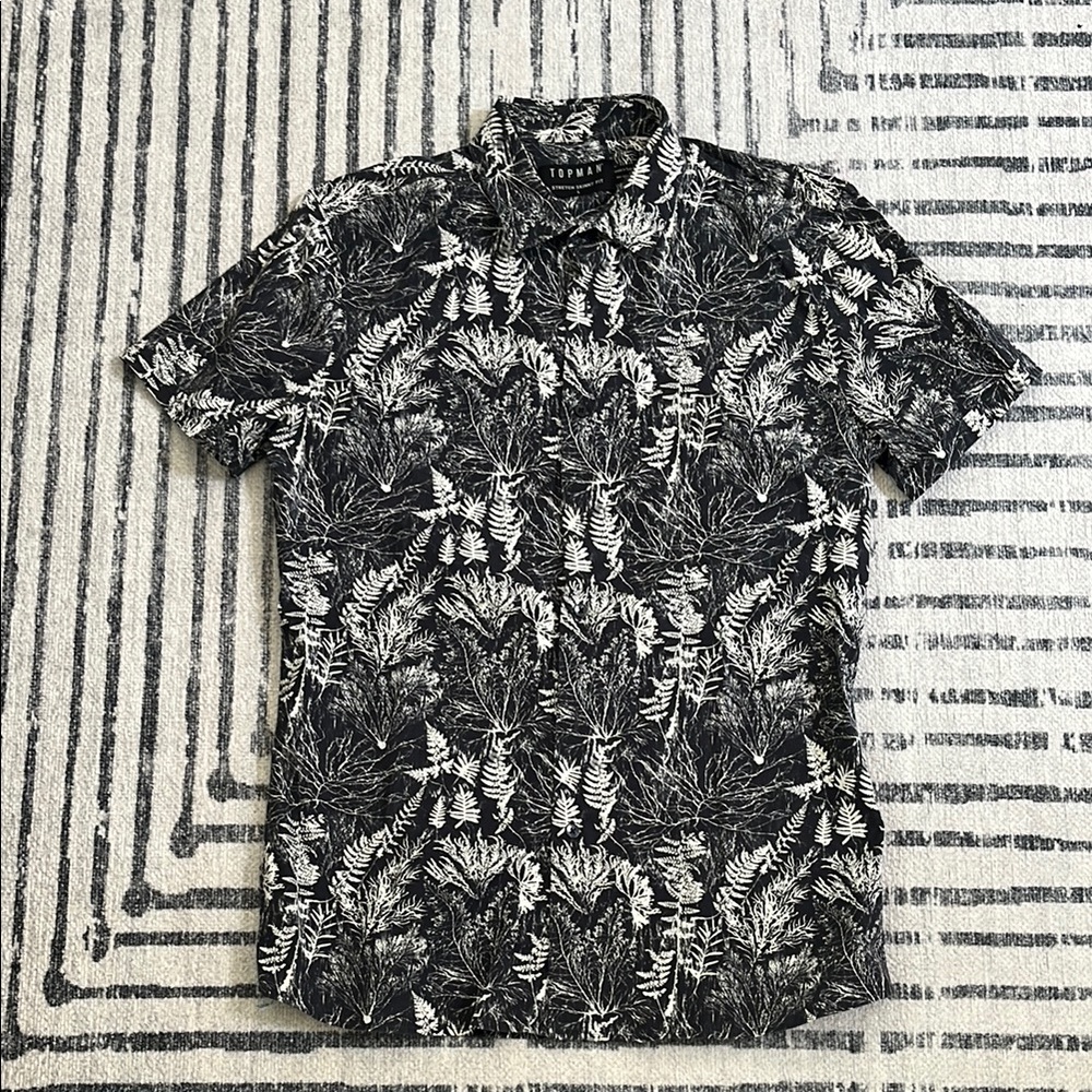 TOPMAN Tropical Black and White Men's Shirt L